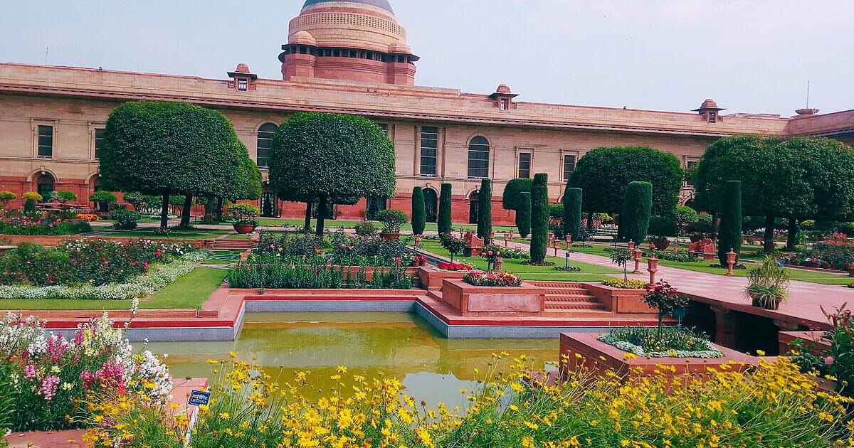 Mughal Gardens of Rashtrapati Bhavan Delhi