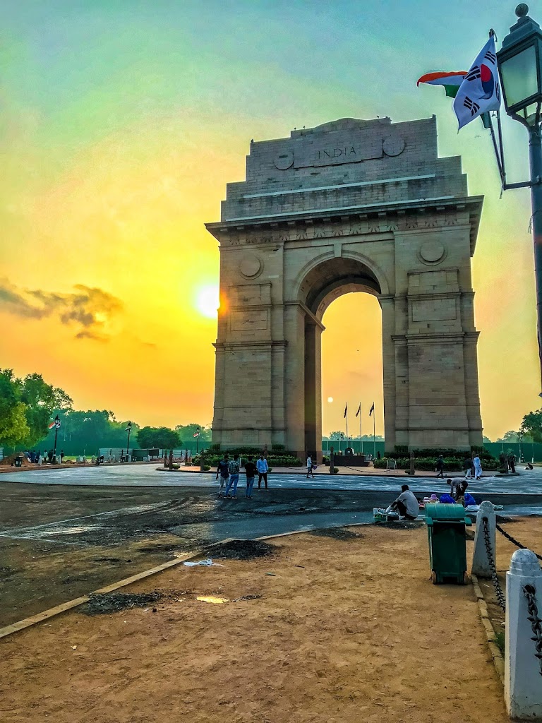 india gate new delhi tourist places