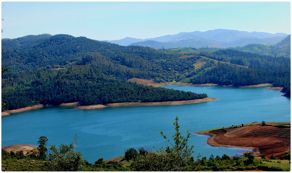 ooty tourist places list with images