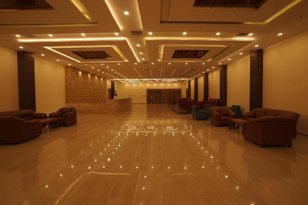 Seven Hills Hotel Puri