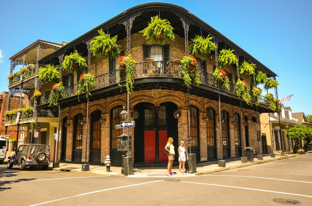 Best Solo Female Travel Destinations in USA