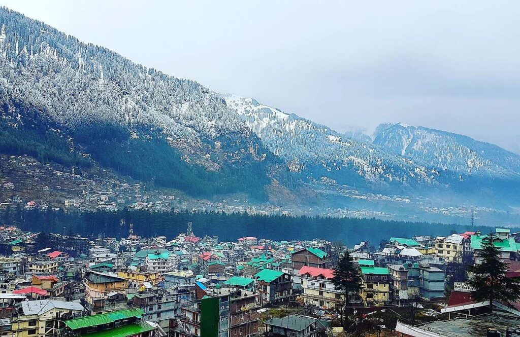 Top 5 Hill Stations where Bollywood Movies were Filmed