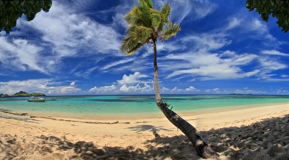 Top 10 Fiji Honeymoon Resorts for Couples in 2024