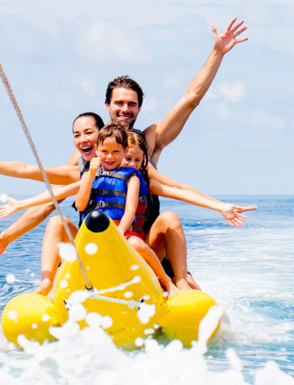 Water-Sports-in-Maldives-Kandooma-Maldives_web