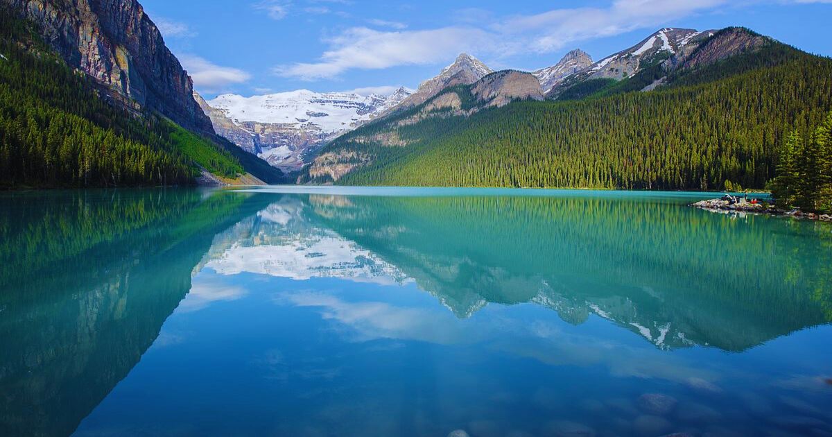10 Most Beautiful Lakes in the World