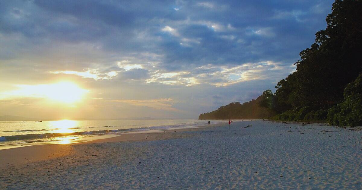 10 magical sunset spots in India