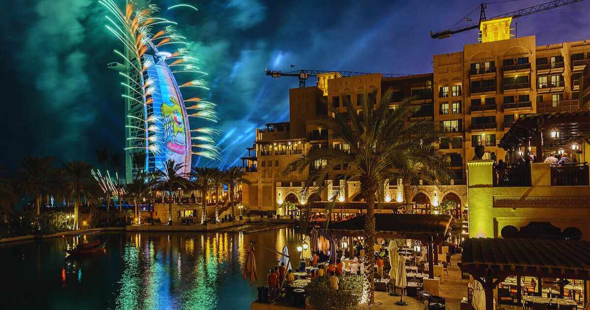 Rooftop hotels and lounges located in the city with fireworks