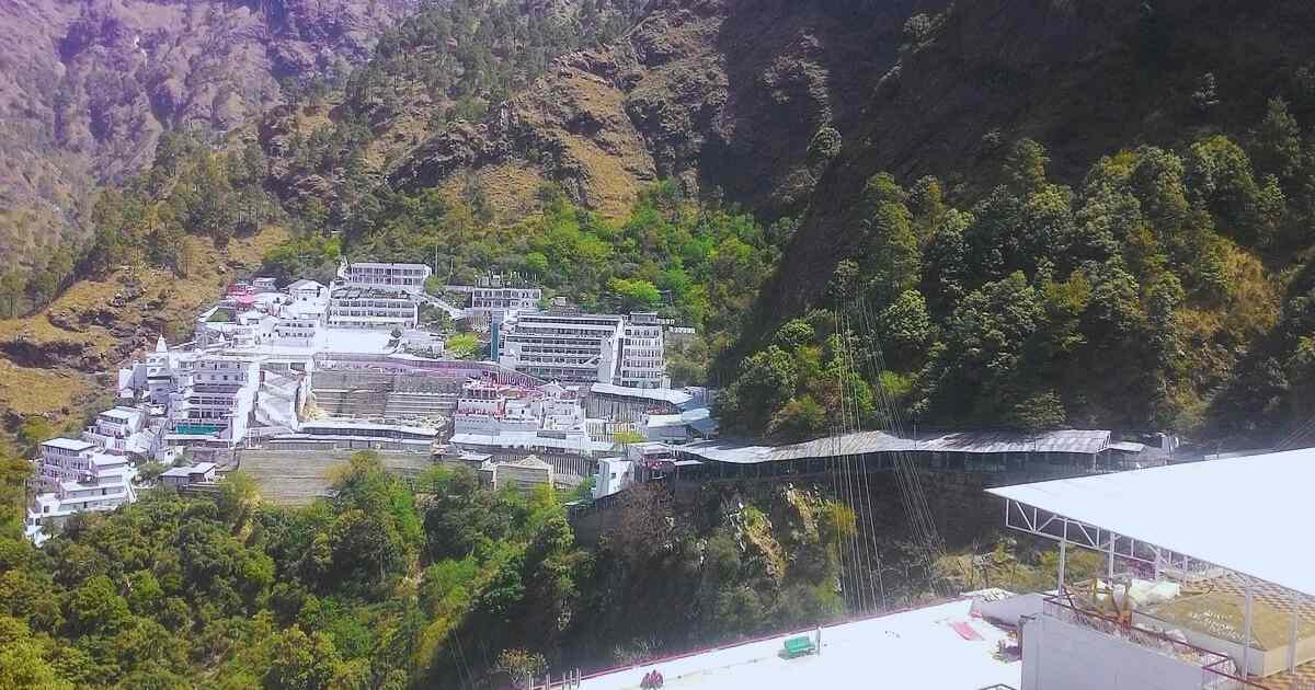 Temple Towns in India
Vaishno Devi Temple