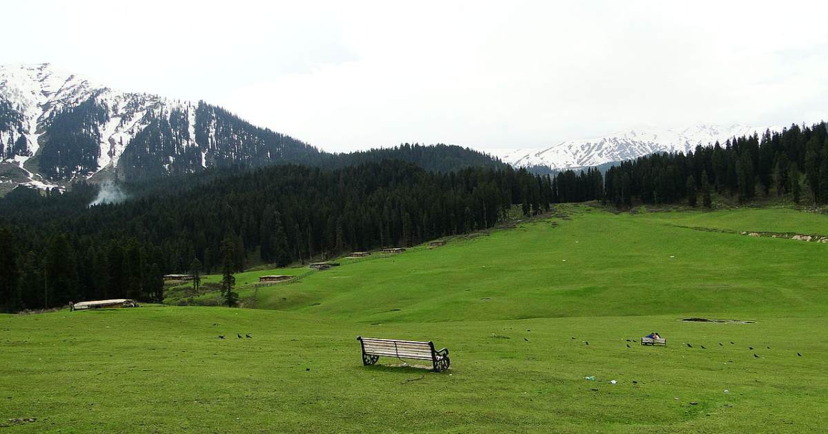 5 charming Kashmir villages for romantic March getaway