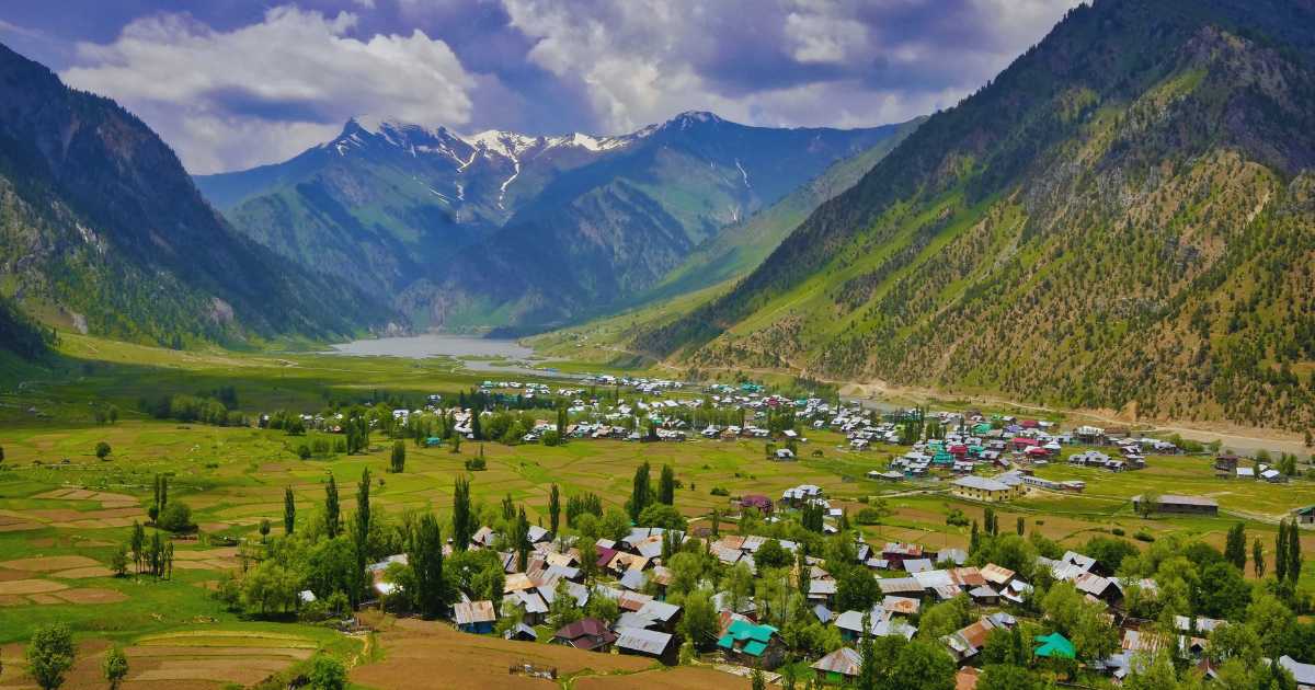 5 charming Kashmir villages for romantic March getaway