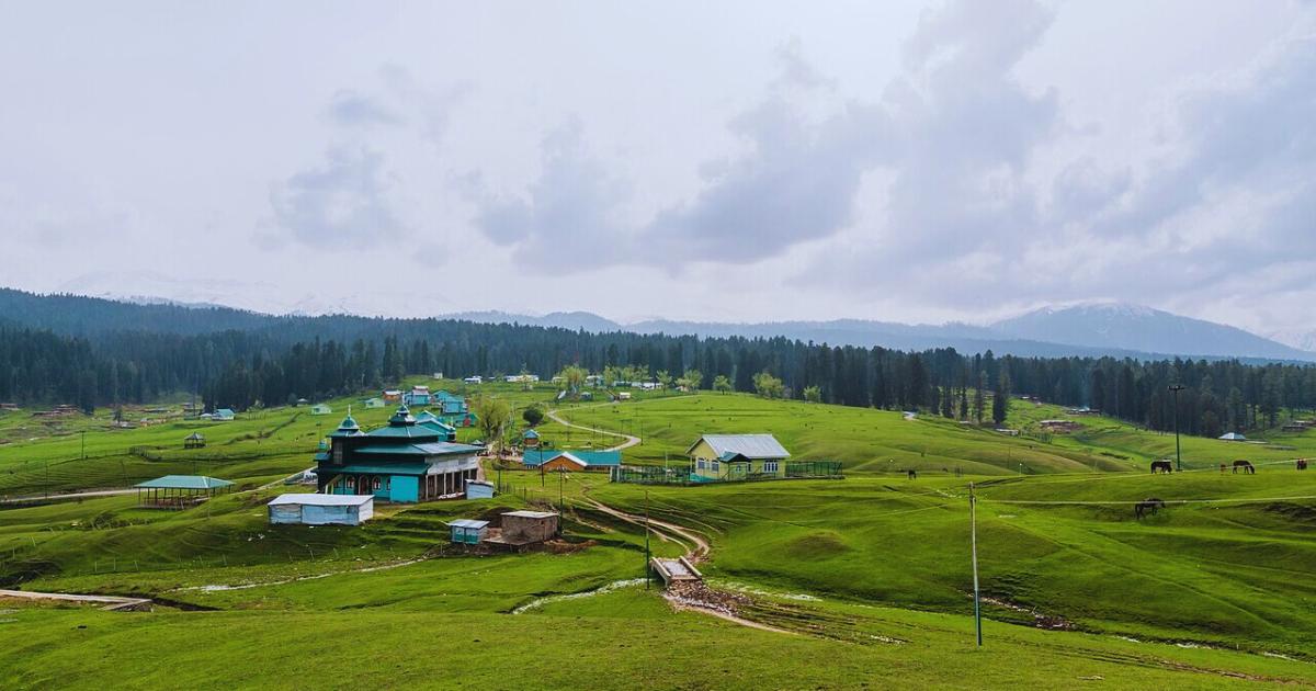 5 charming Kashmir villages for romantic March getaway