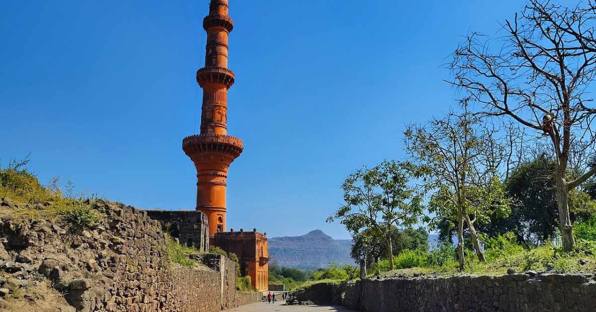 things to see at Daulatabad Fort