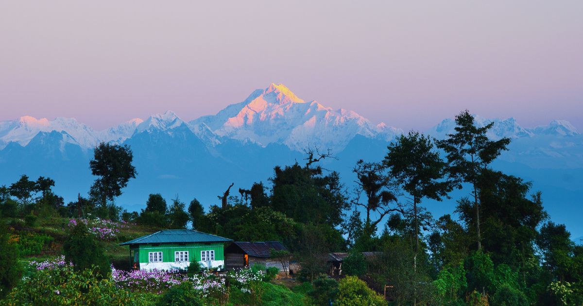 Offbeat Places in North Bengal with Kanchenjunga View-