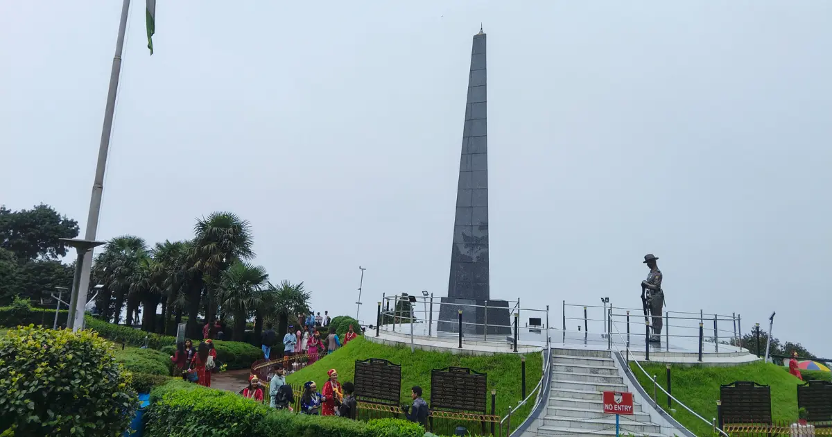 Darjeeling 4 Days 3 Nights Itinerary- Batasia Loop